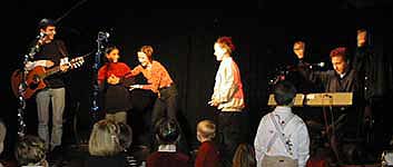 Picture from the Danny & Gerry concert in Aera Vienna on 19.12.1999