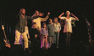 Picture from the Danny & Gerry concert in Orpheum on 14.12.2003