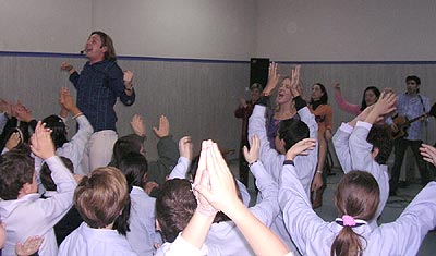 Picture from the Danny & Gerry concert in Colegio Santa Isabel on 03.02.2004